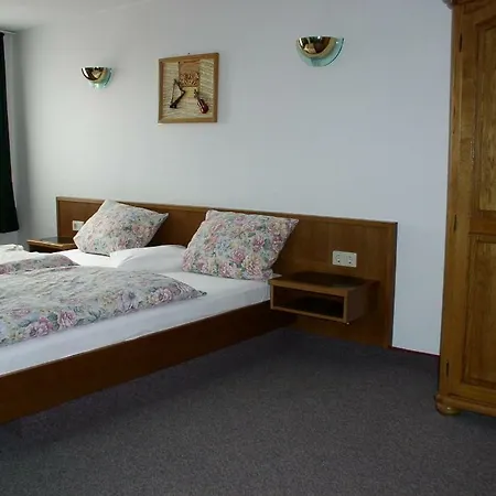 Pensionat Hohenroda 3*